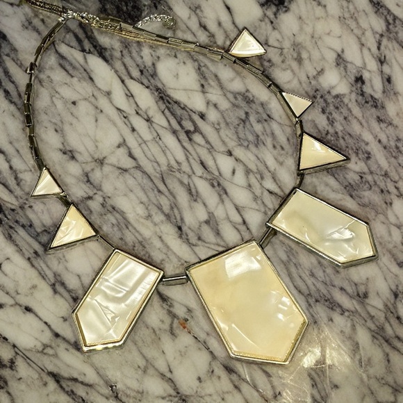 House of Harlow 1960 Five Station Necklace - Picture 3 of 3